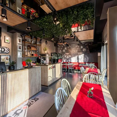House Of Records 3* Munich