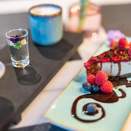 Hotel House Of Records