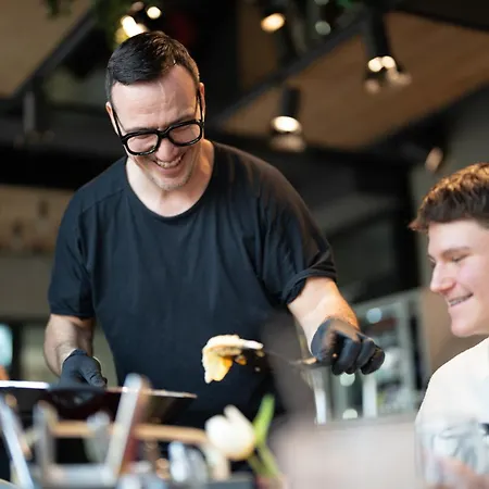 House Of Records Hotel 3*