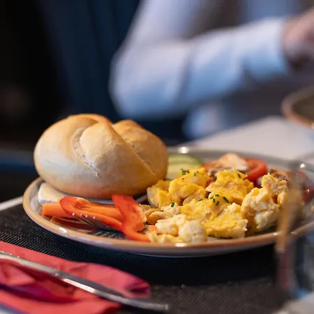 Hotel House Of Records 3*