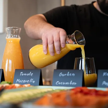 Hotel House Of Records 3*