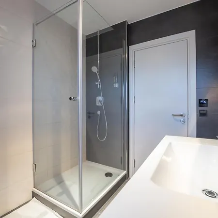 Hotel House Of Records