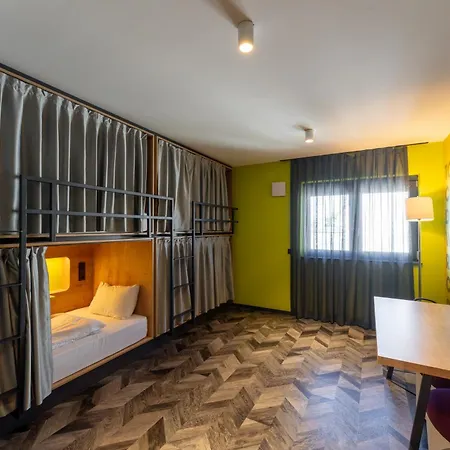 Hotel House Of Records 3*