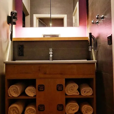 Hotell House Of Records 3*