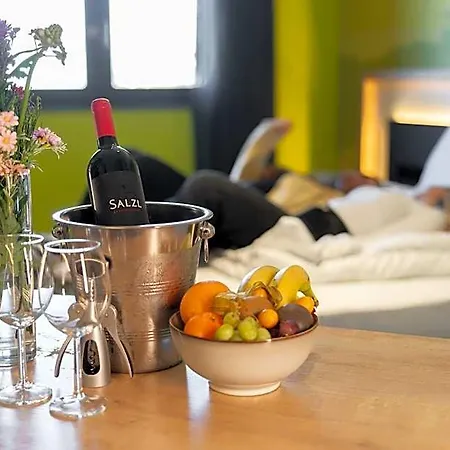 House Of Records Hotel 3*